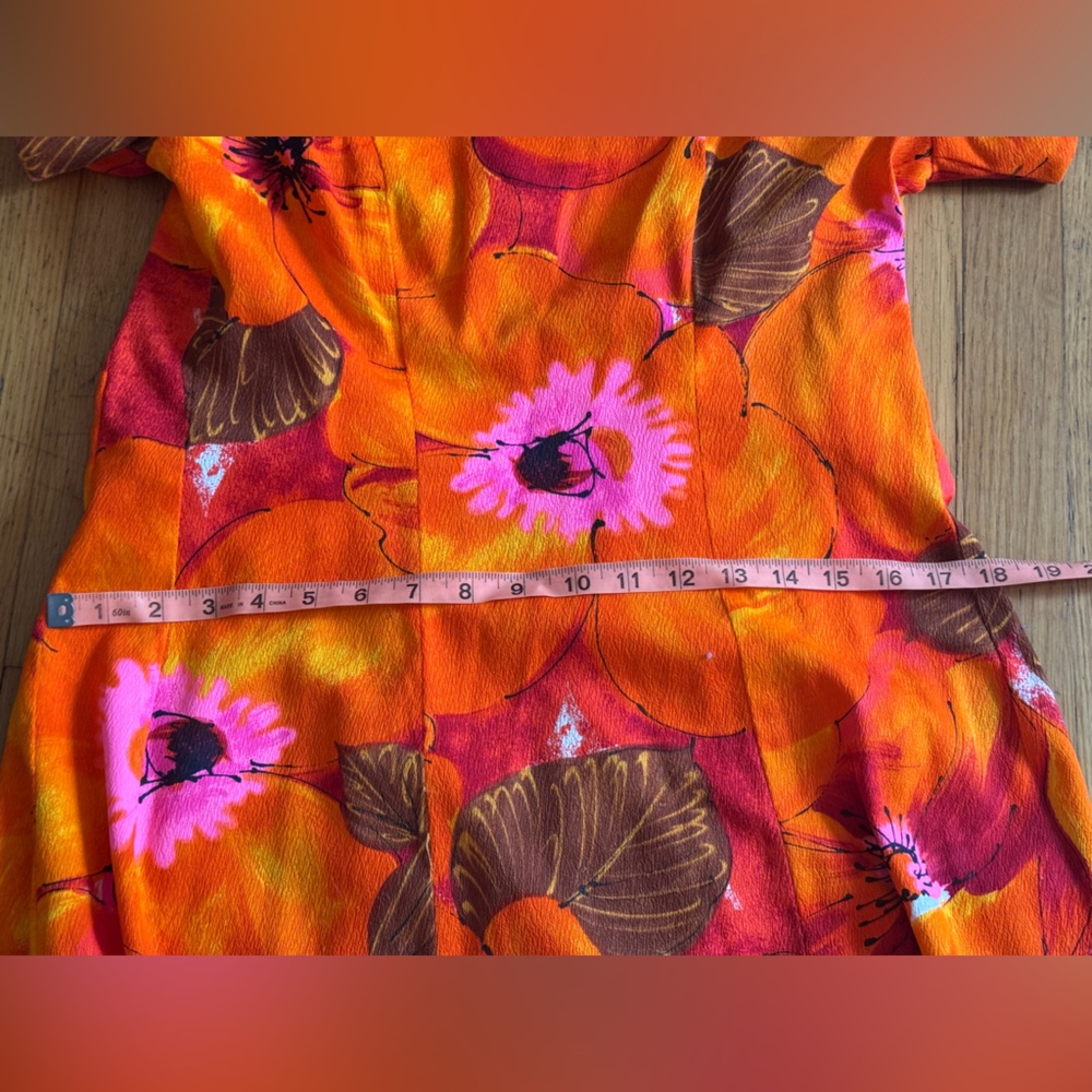 60s Vintage Alice Polynesian Bright Orange Hawaiian Bark Cloth Dress - Picture 7 of 8